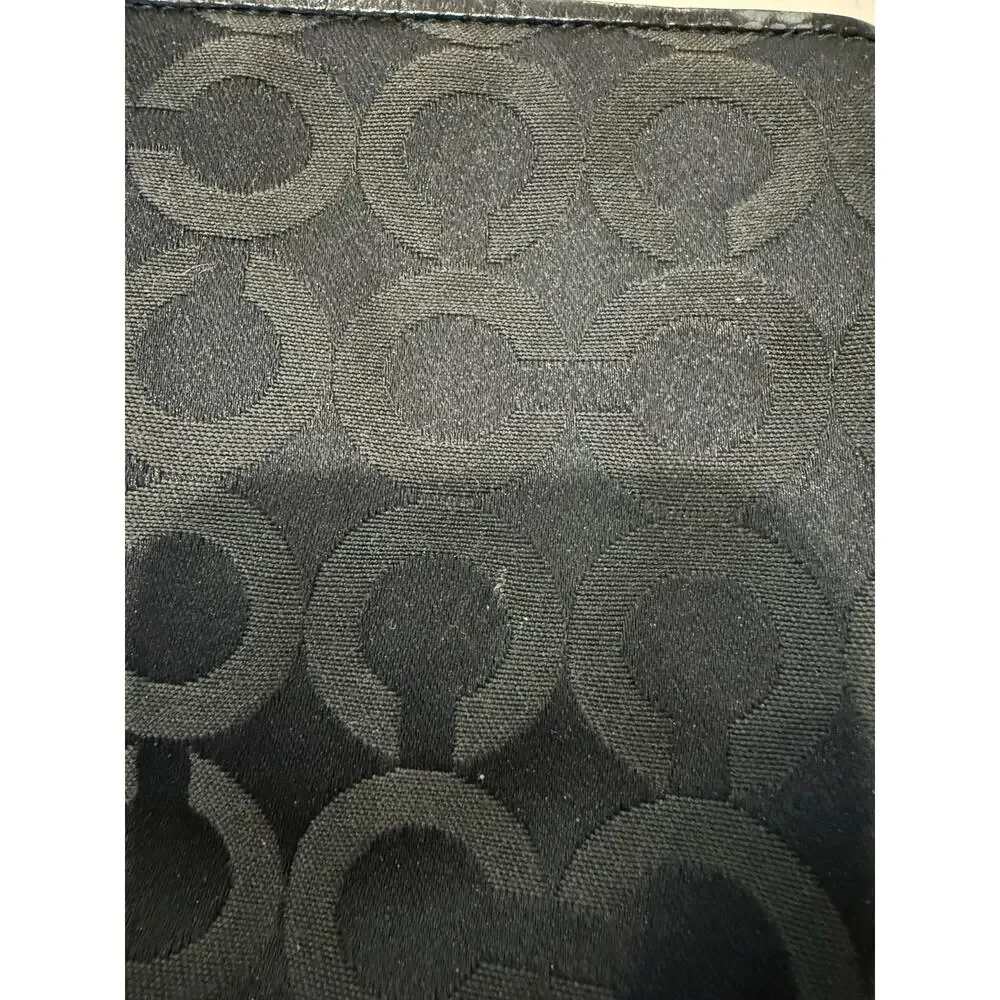 Y2K Coach Madison Op Art Wristlet
